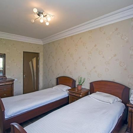 Lesi Apartament Erévan Extérieur photo